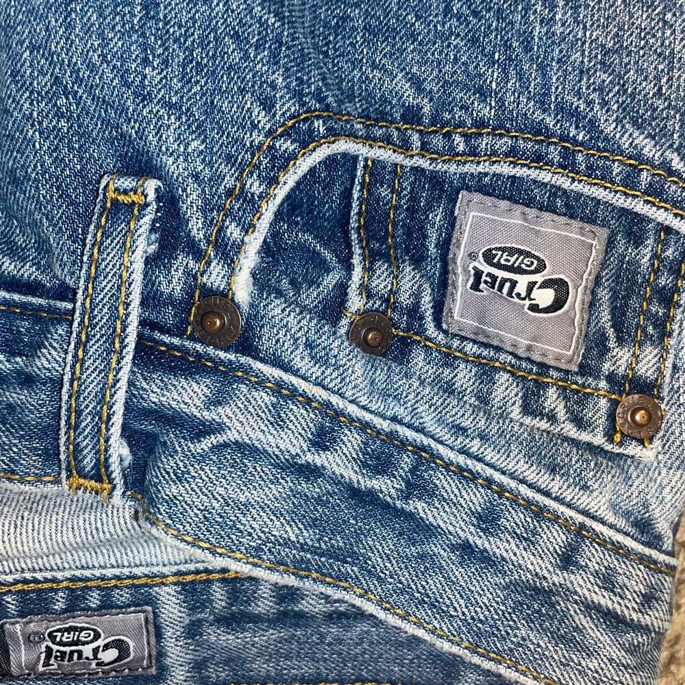 Cruel Girl Low Rise Relaxed Jeans, Size 3 Long, Vintage Medium Wash Western - Picture 4 of 7
